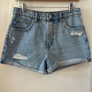 Lovers + Friends  Jamie cuffed denim shorts in Camellia Size 27